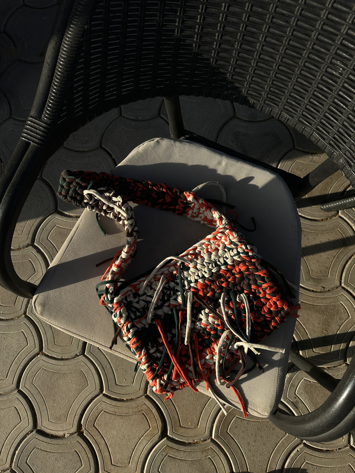 sunset- crochet bag